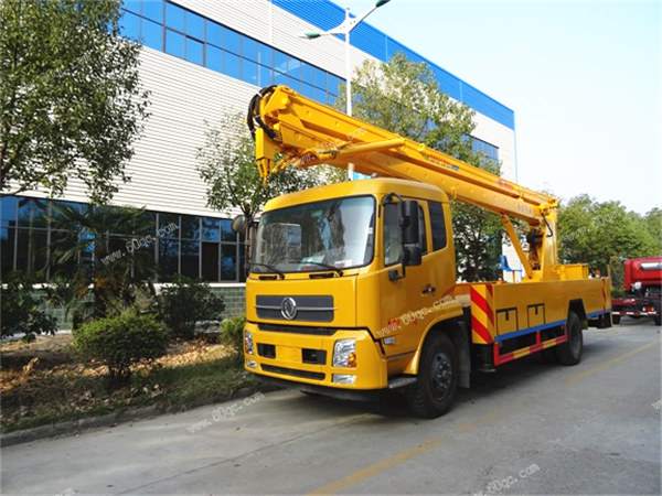 國五東風18-22米高空作業(yè)車