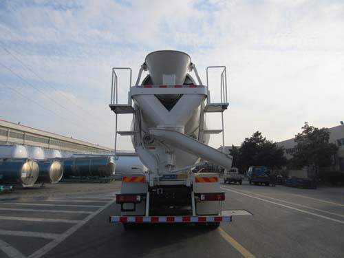 福田前四后八攪拌車(chē)