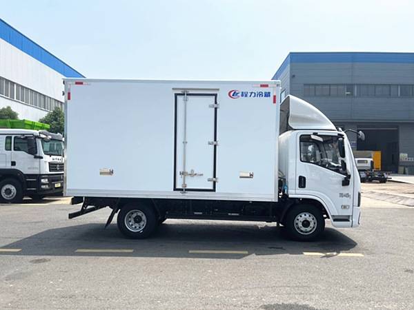 陜汽智云純電冷藏車(chē)