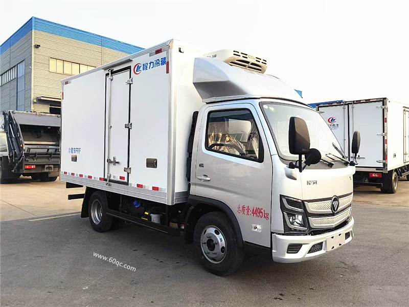 福田歐馬可國(guó)六藍(lán)牌冷藏車