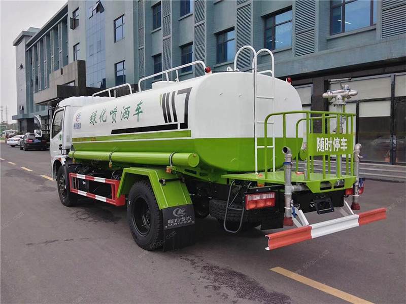 東風(fēng)福瑞卡國(guó)六灑水車