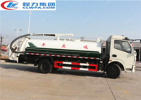 東風(fēng)多利卡8方吸糞車(chē)